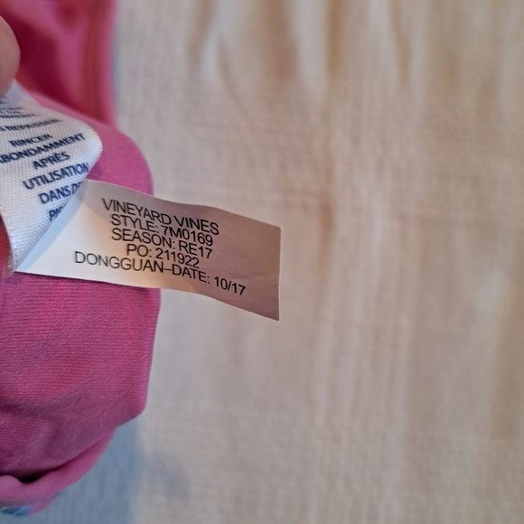 Vineyard Vines girls size XS 5/6 swim top, - Picture 2 of 4